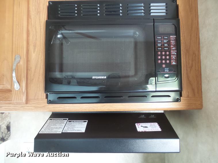 image for item DX9138 2006 Keystone Copper Canyon camper