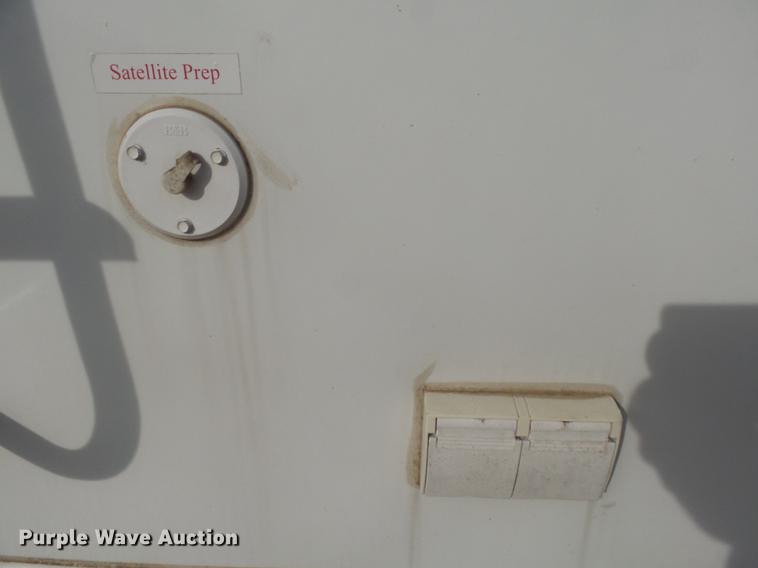 image for item DX9138 2006 Keystone Copper Canyon camper