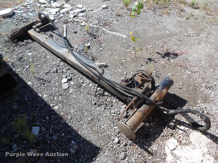 image for item DZ9449 C&S Technical 537 service bed with crane