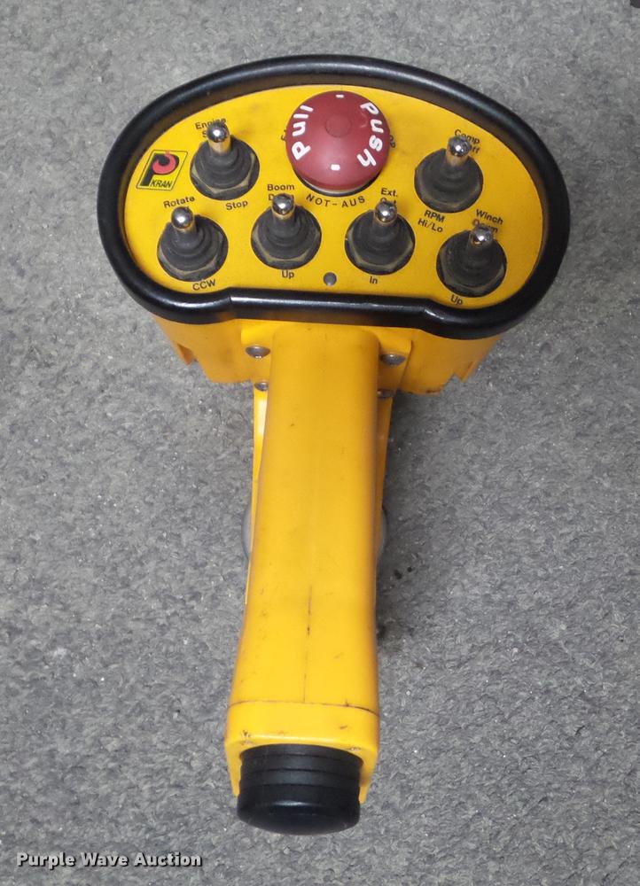 image for item DZ9449 C&S Technical 537 service bed with crane