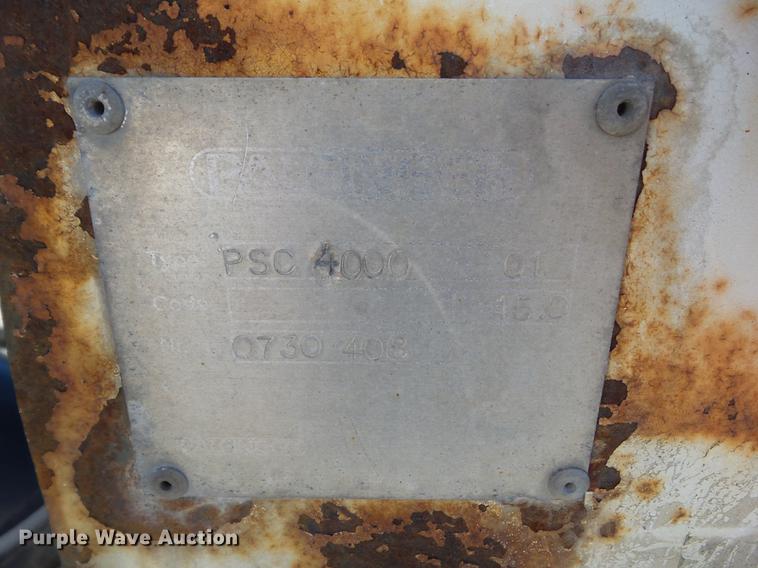 image for item DZ9449 C&S Technical 537 service bed with crane