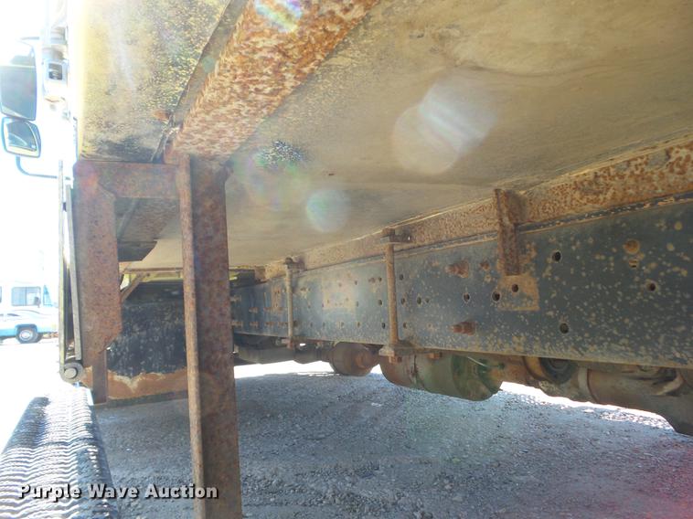 image for item DZ9450 Johnson Truck Bodies refrigerated delivery bed