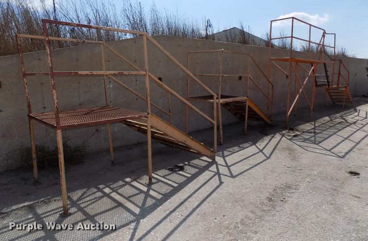 image for item DZ9544 (3) platforms/landings