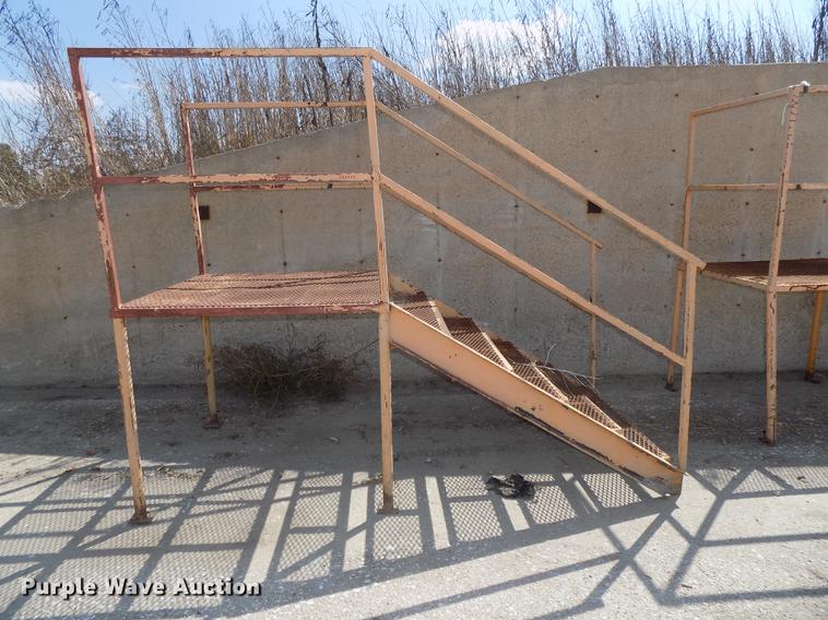 image for item DZ9544 (3) platforms/landings