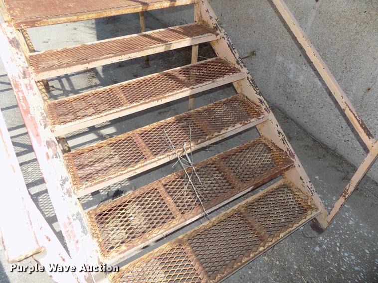 image for item DZ9544 (3) platforms/landings