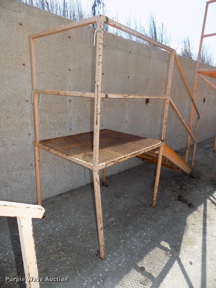 image for item DZ9544 (3) platforms/landings