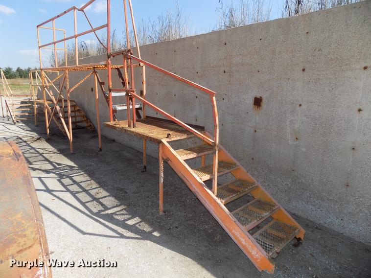 image for item DZ9544 (3) platforms/landings