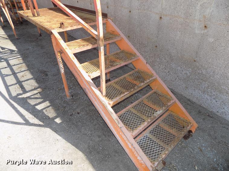 image for item DZ9544 (3) platforms/landings