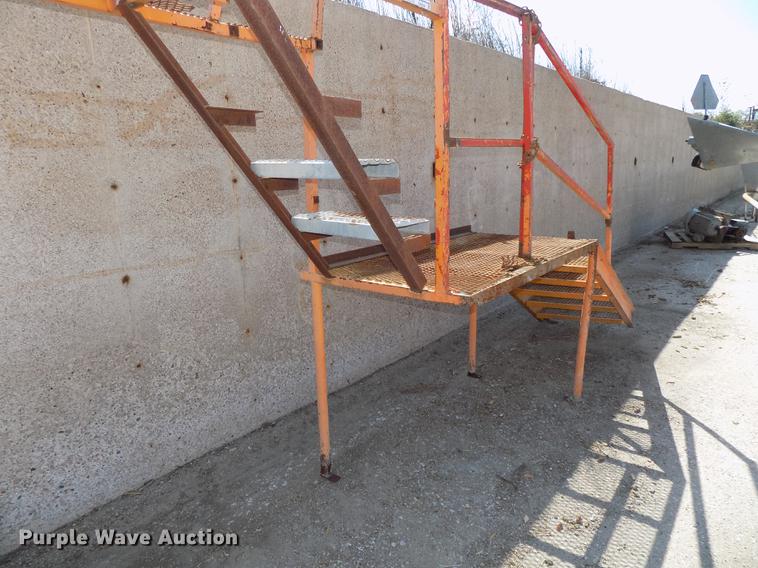 image for item DZ9544 (3) platforms/landings