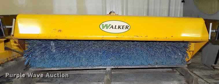 image for item DZ9566 Walker lawn and garden accessories