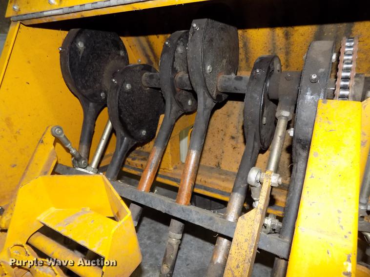 image for item DZ9567 Walker lawn and garden accessories