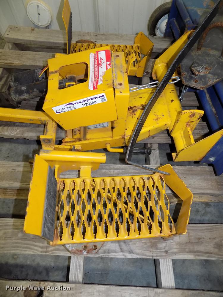 image for item DZ9568 Lawn and garden accessories