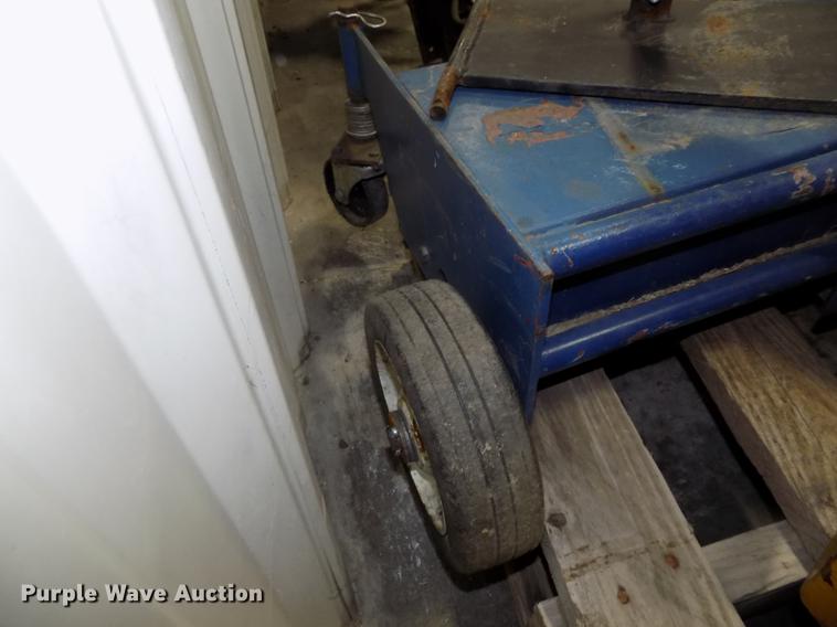 image for item DZ9568 Lawn and garden accessories