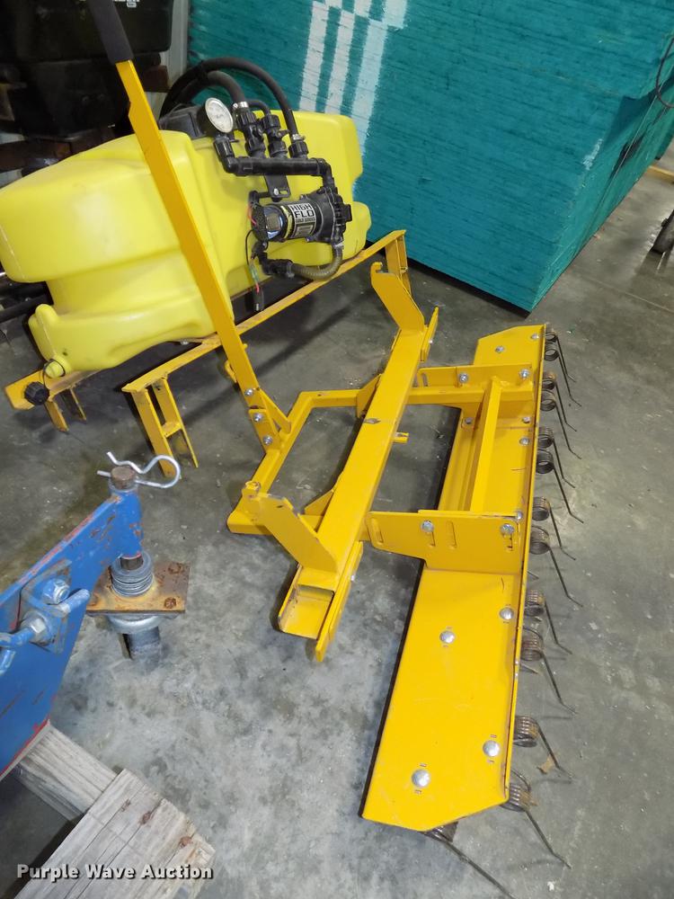 image for item DZ9568 Lawn and garden accessories