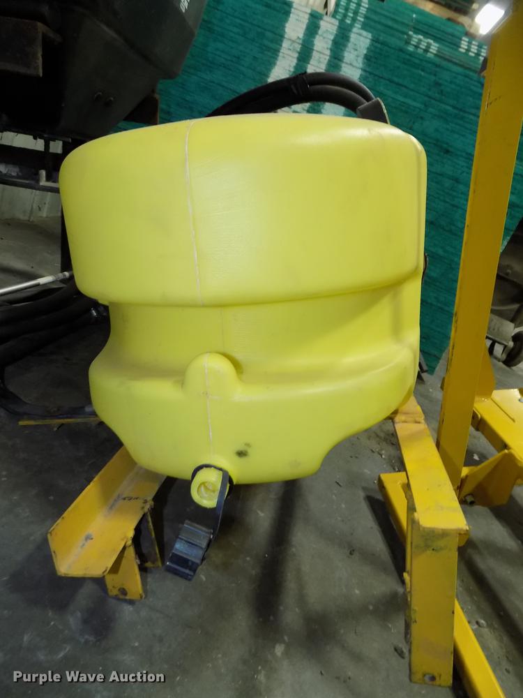 image for item DZ9568 Lawn and garden accessories