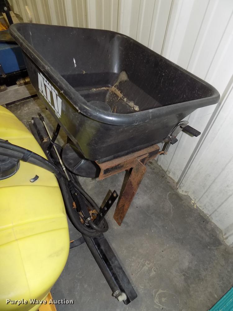 image for item DZ9568 Lawn and garden accessories