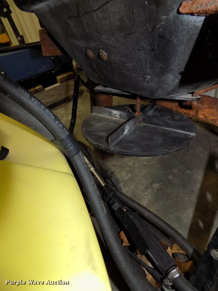 image for item DZ9568 Lawn and garden accessories