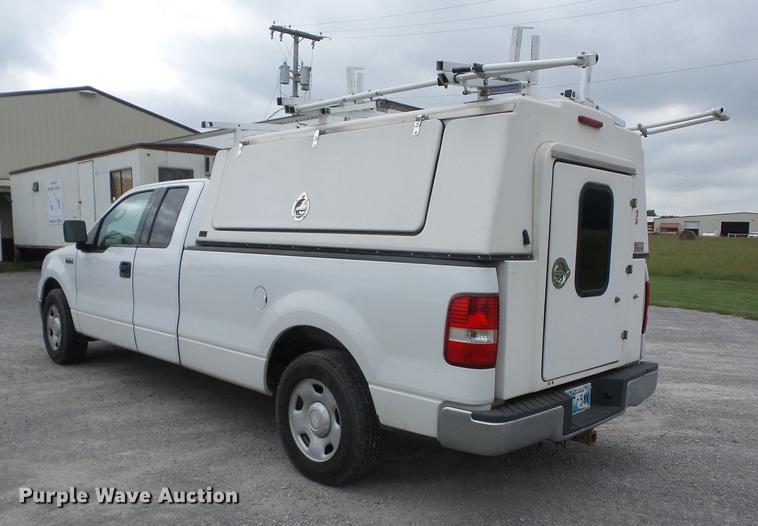 image for item EI9957 2004 Ford F150 SuperCab pickup truck