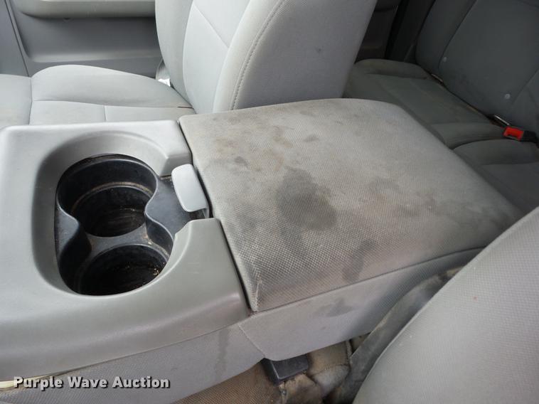 image for item EI9957 2004 Ford F150 SuperCab pickup truck