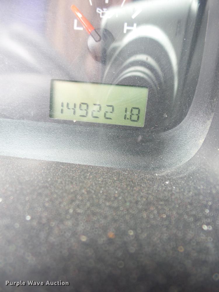 image for item EI9957 2004 Ford F150 SuperCab pickup truck