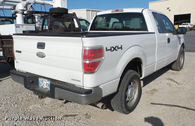 image for item EI9961 2012 Ford F150 SuperCab pickup truck