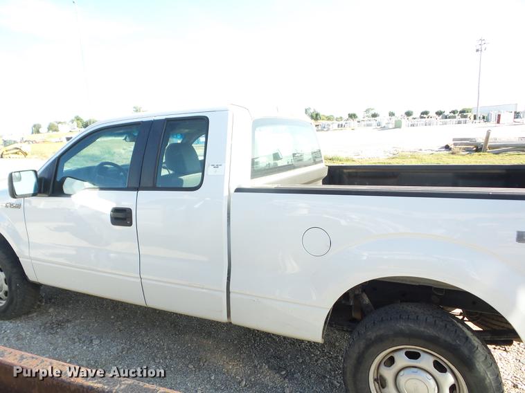 image for item EI9961 2012 Ford F150 SuperCab pickup truck