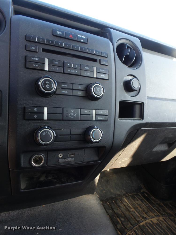 image for item EI9961 2012 Ford F150 SuperCab pickup truck