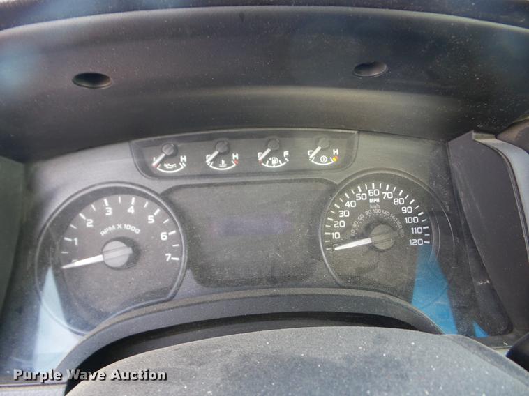 image for item EI9961 2012 Ford F150 SuperCab pickup truck