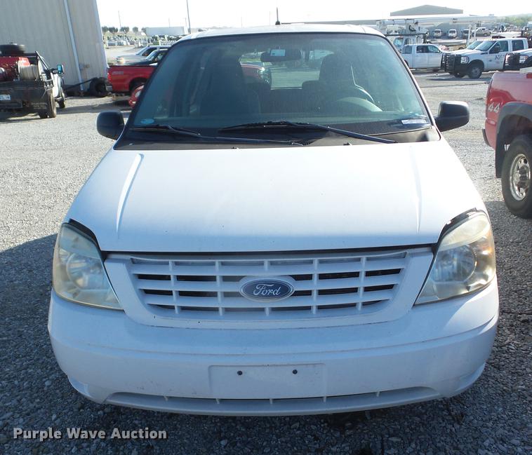 image for item EI9962 2004 Ford Freestar van