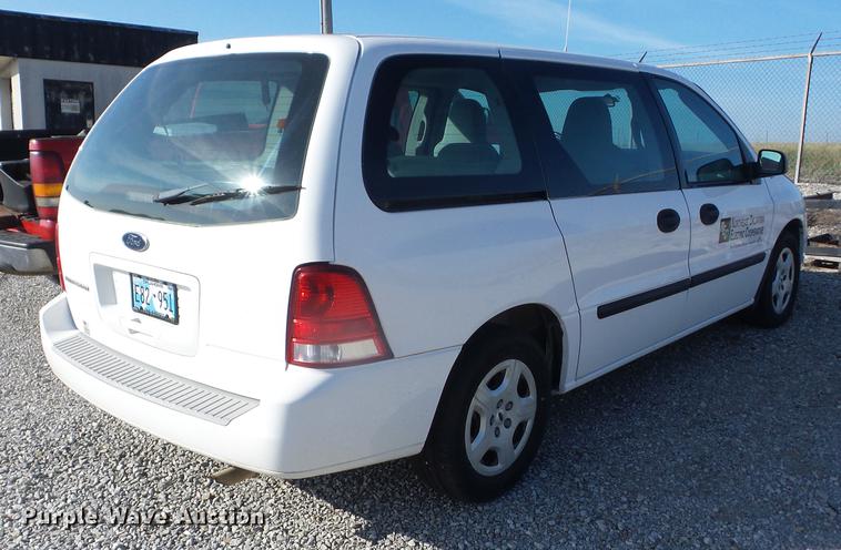 image for item EI9962 2004 Ford Freestar van