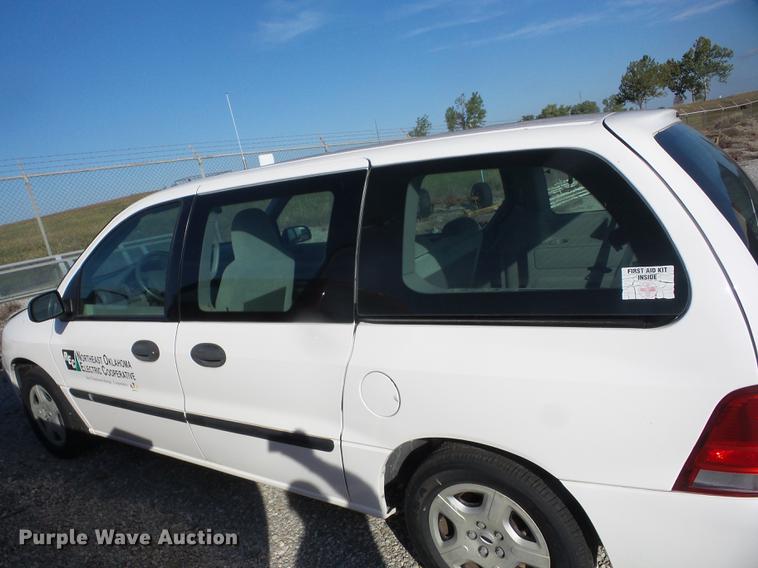 image for item EI9962 2004 Ford Freestar van