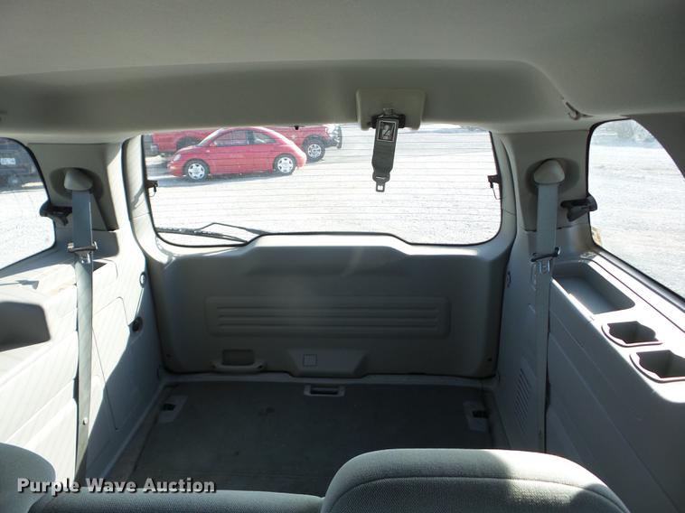 image for item EI9962 2004 Ford Freestar van