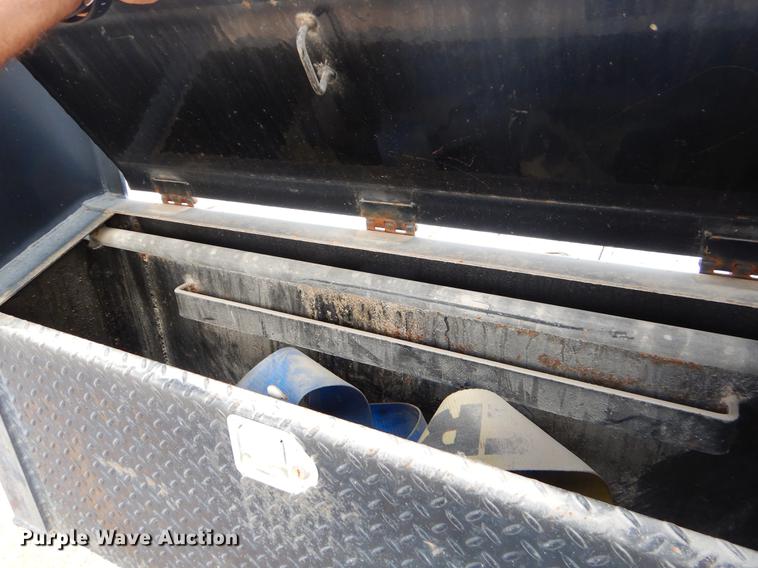 image for item EO9624 2009 PJ equipment trailer