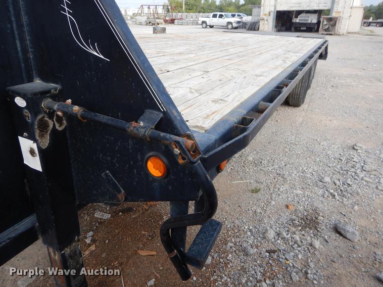 image for item EO9624 2009 PJ equipment trailer