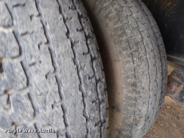 image for item EO9624 2009 PJ equipment trailer