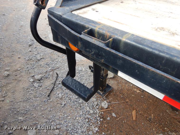 image for item EO9624 2009 PJ equipment trailer