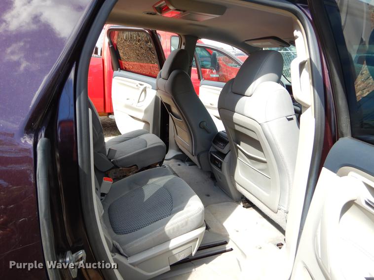 image for item EO9631 2008 Saturn Outlook XE SUV