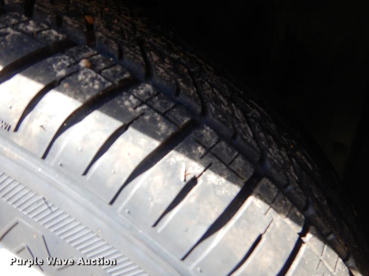 image for item EO9631 2008 Saturn Outlook XE SUV