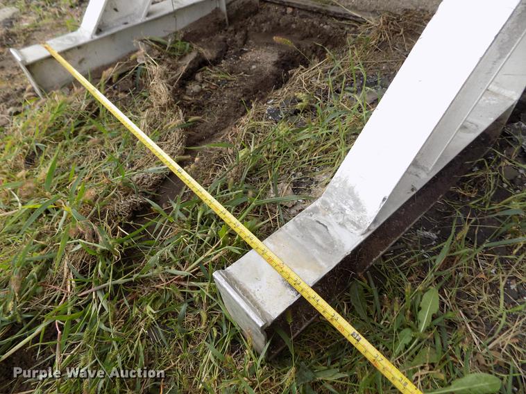 image for item ER9172 Merritt headache rack