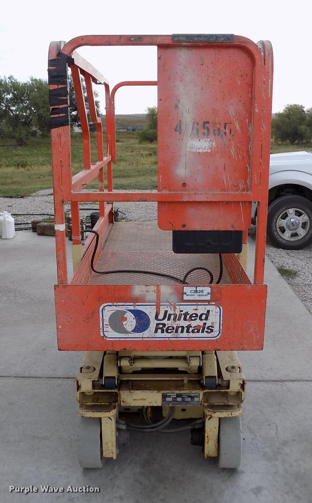 image for item ER9176 JLG 1932E2 scissor lift
