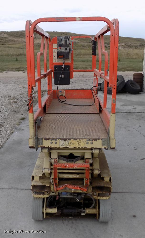 image for item ER9176 JLG 1932E2 scissor lift