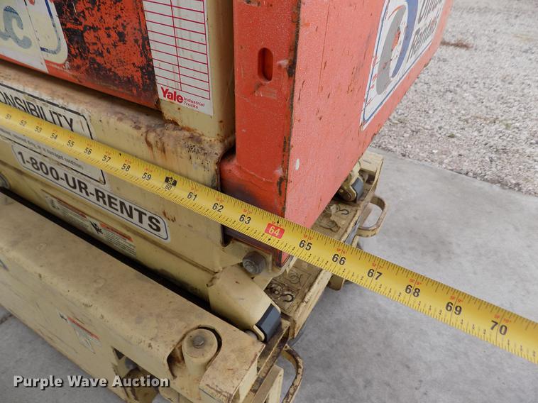image for item ER9176 JLG 1932E2 scissor lift