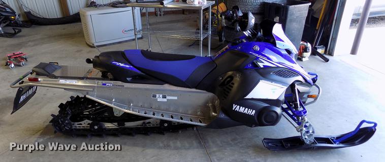 image for item ER9193 2010 Yamaha FX Nytro M-TX snow mobile