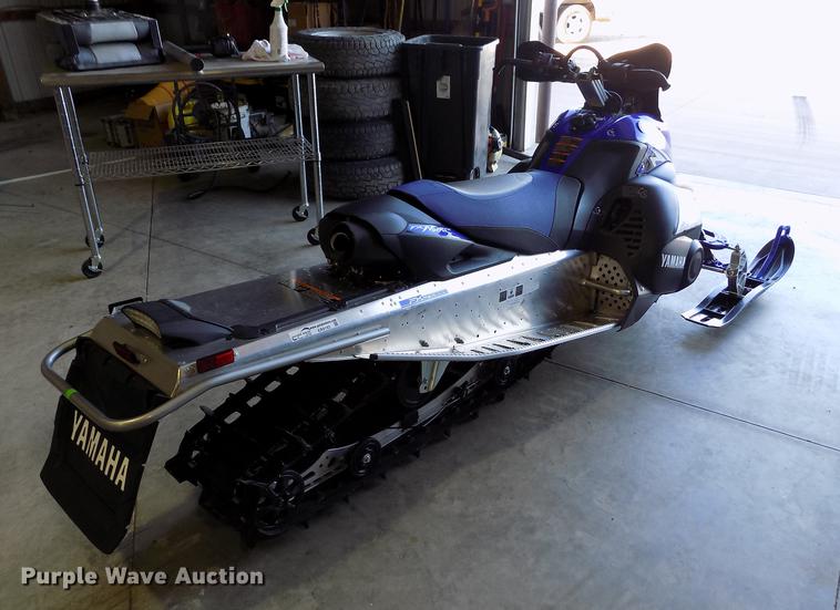image for item ER9193 2010 Yamaha FX Nytro M-TX snow mobile
