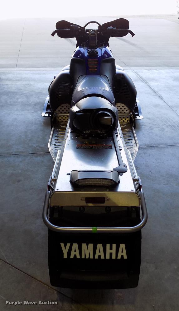 image for item ER9193 2010 Yamaha FX Nytro M-TX snow mobile