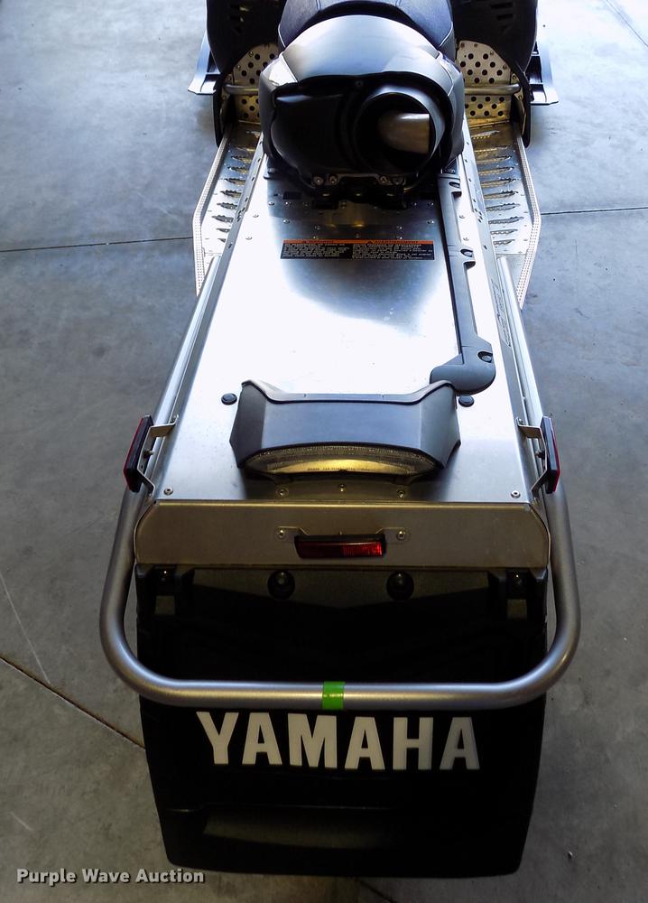 image for item ER9193 2010 Yamaha FX Nytro M-TX snow mobile