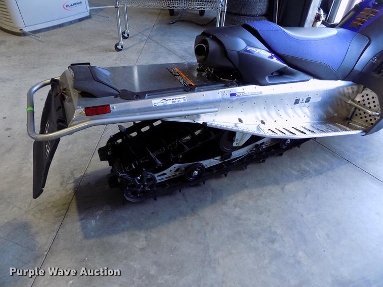 image for item ER9193 2010 Yamaha FX Nytro M-TX snow mobile