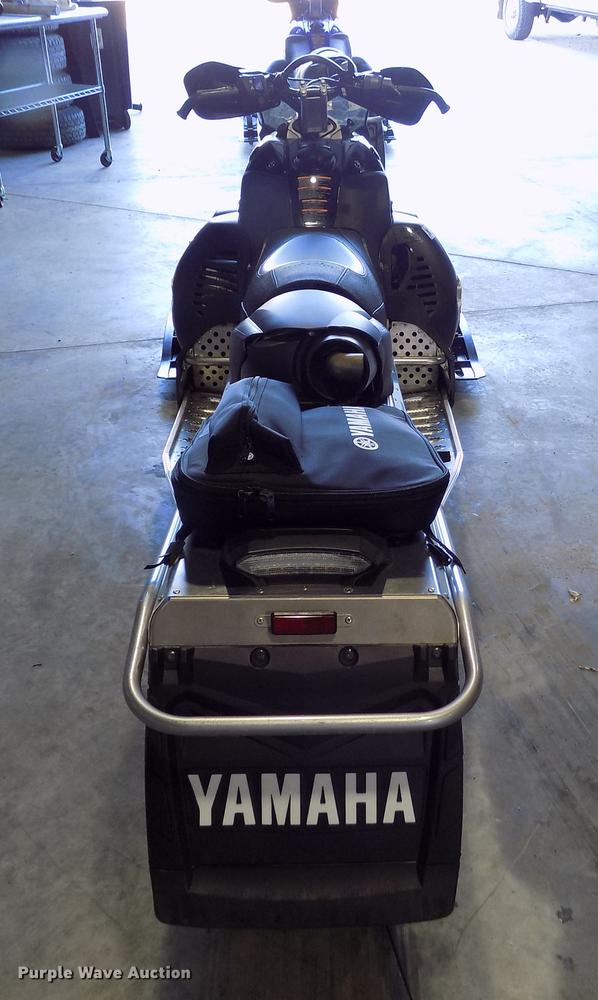 image for item ER9194 2010 Yamaha FX Nytro M-TX snow mobile