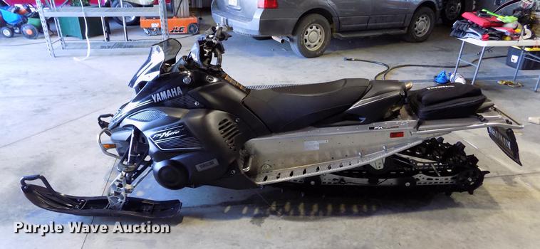 image for item ER9194 2010 Yamaha FX Nytro M-TX snow mobile