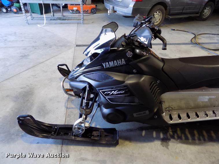 image for item ER9194 2010 Yamaha FX Nytro M-TX snow mobile